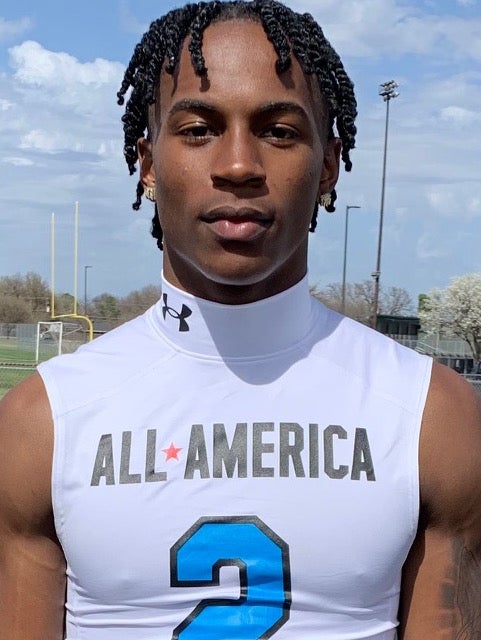 RECRUITING: Nation's top WR Evan Stewart commits to Texas A&M Aggies - Good  Bull Hunting