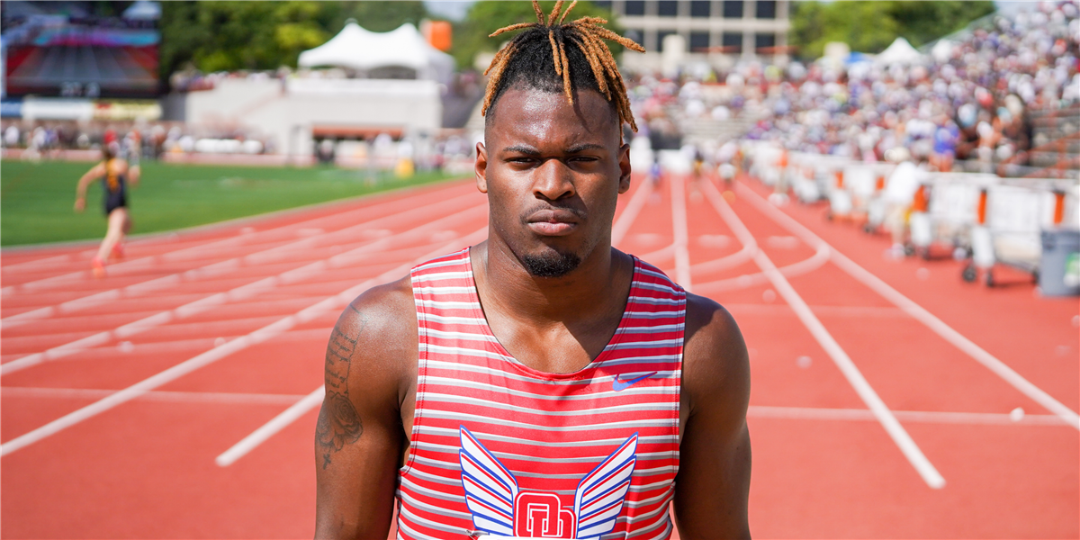 High school football: UCF recruit Frankie Arthur, brother of NFL legend Adrian  Peterson, starring at Oak Ridge in Texas