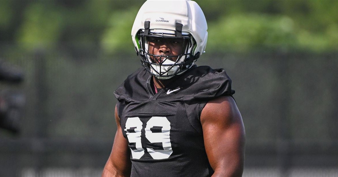 Stock up: 10 Gamecocks trending in the right direction this preseason