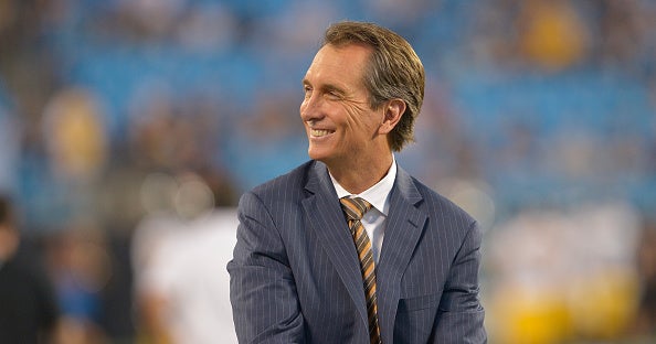 Cris Collinsworth calling Eagles-Rams game tonight