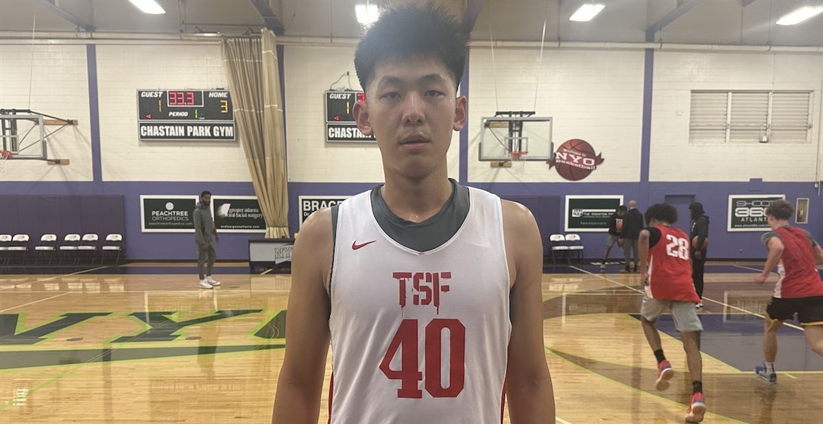 Bruce Zhang, Saint Louis, Center (BK)