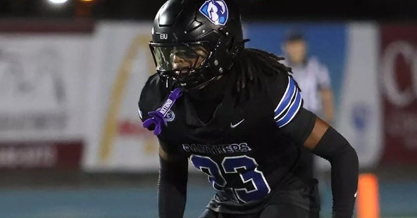 COMMITMENT: Oregon State Lands CB Isaiah Houi