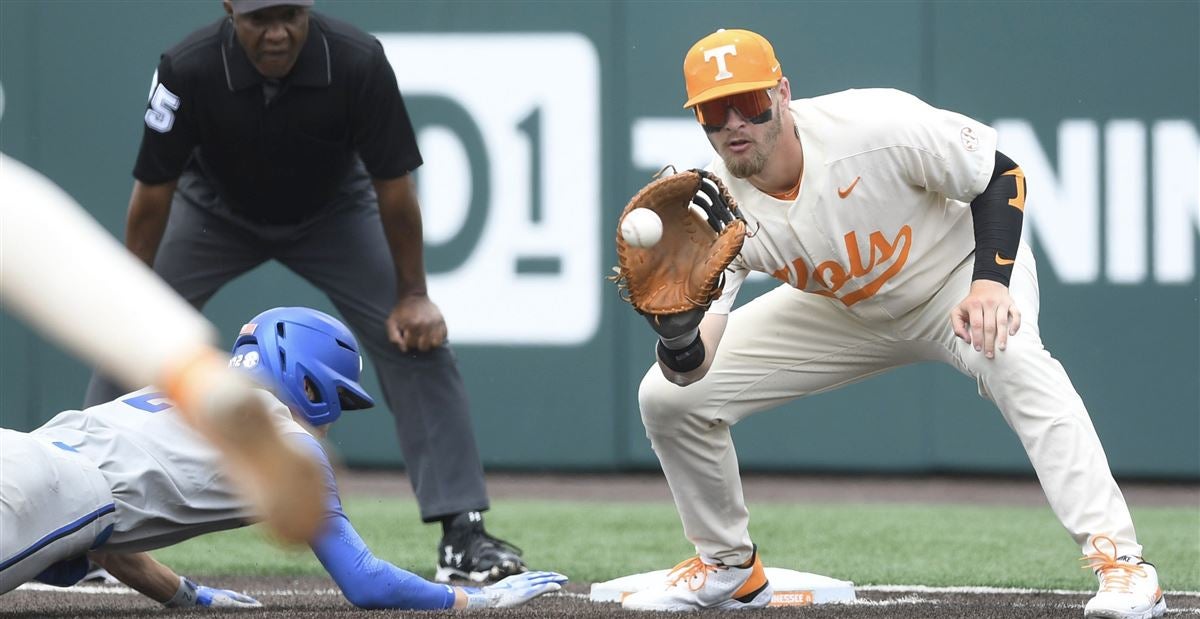 Bold Predictions for Tennessee Baseball in 2023