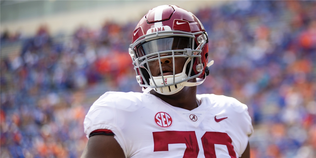 Alabama starting left guard Javion Cohen entering transfer portal