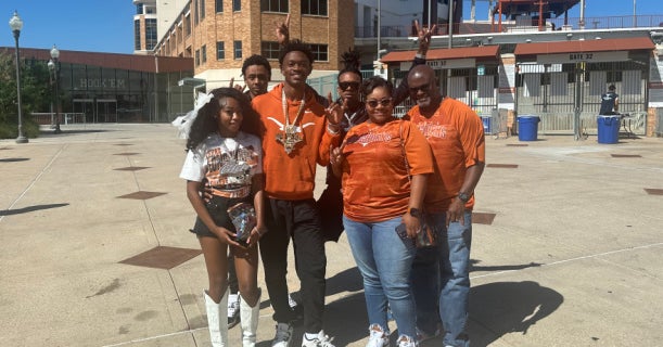 Signing Day: Five-star WR Jaime Ffrench signs with Texas Longhorns