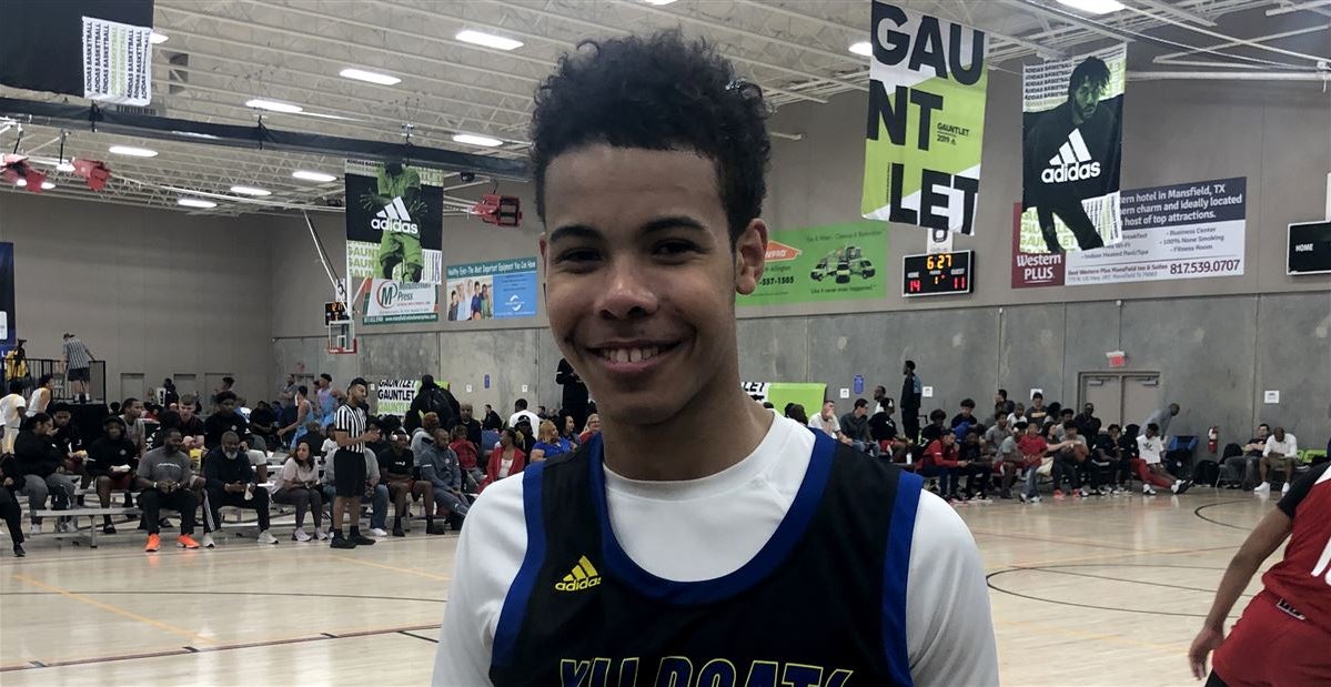 High majors in heavy pursuit of Donovan Johnson