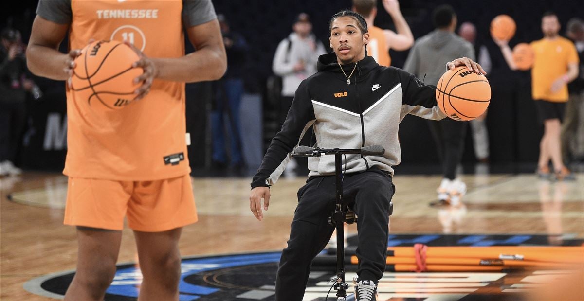 Rick Barnes Discusses Zakai Zeigler's Rehab Following Torn ACL