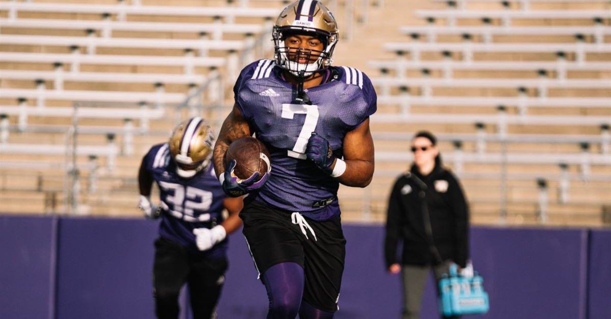 Former Mississippi State Running Back Set to Make His Husky Debut on Saturday