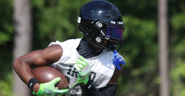 Elite recruits talk South Carolina during Under Armour 7-on-7 tournament