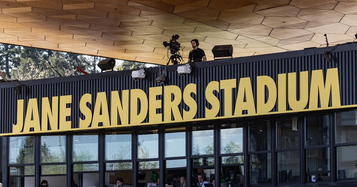 Oregon softball to host Eugene Regional as No. 16 overall seed in NCAA Tournament