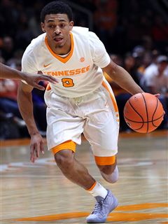 Rucker: Buzz building around Vols hoops