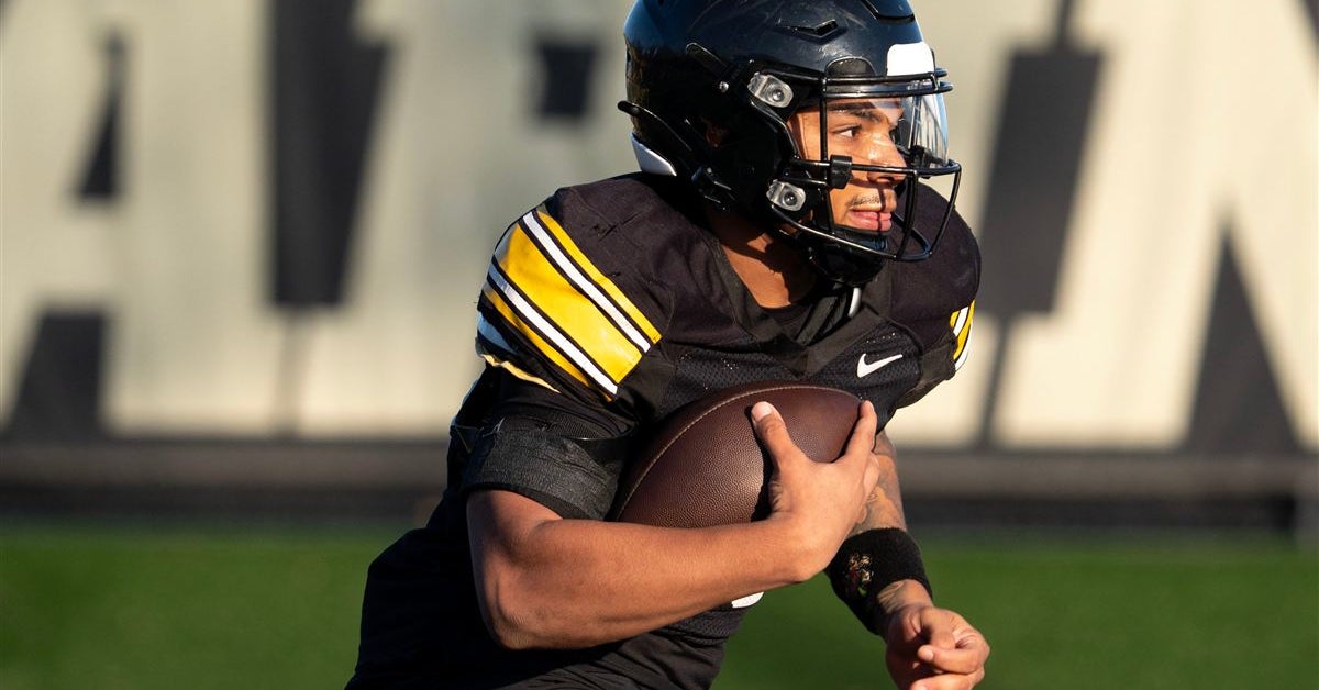 Kamari Moulton’s Journey From Florida to Iowa Shaped His Approach