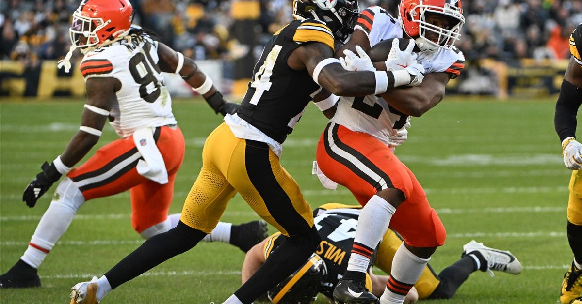 Top free agent targets at running back for Chicago Bears in 2025