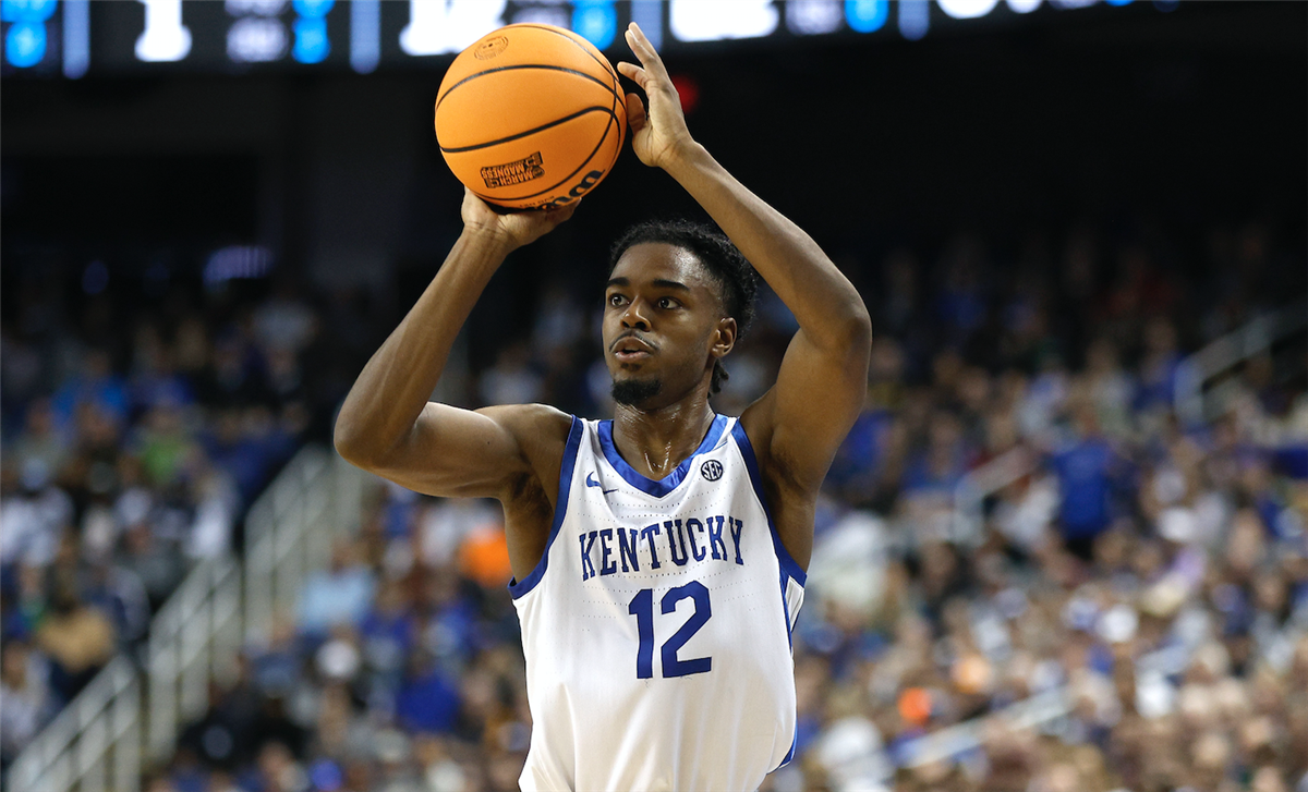 The Antonio Reeves VIP Experience at Kroger Field