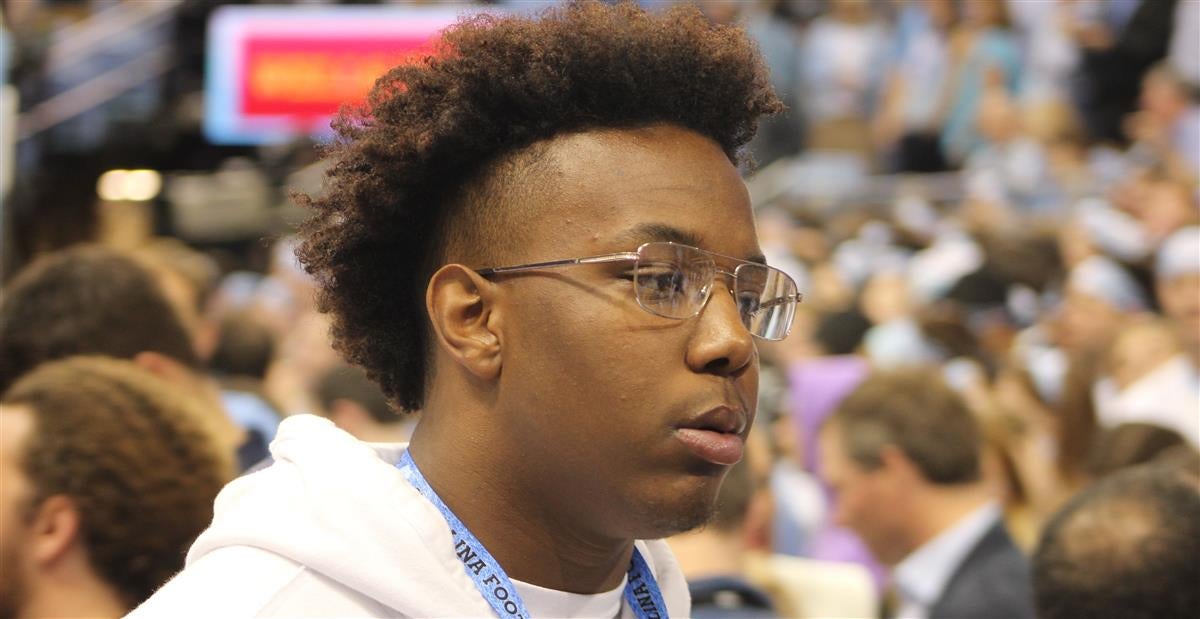 Avery Jones Profile Photos