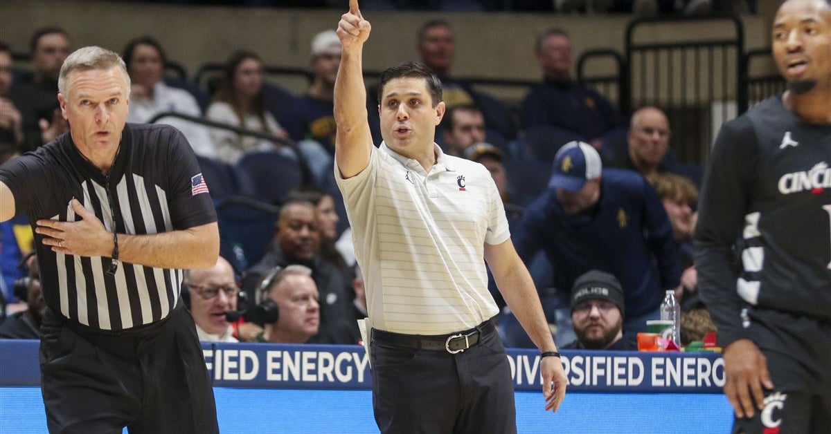 Wes Miller Defends His Team From Criticism Despite 8-7 Start