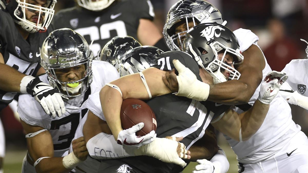 LB Justin Hollins drags down Miles Sanders for TFL in Packers debut