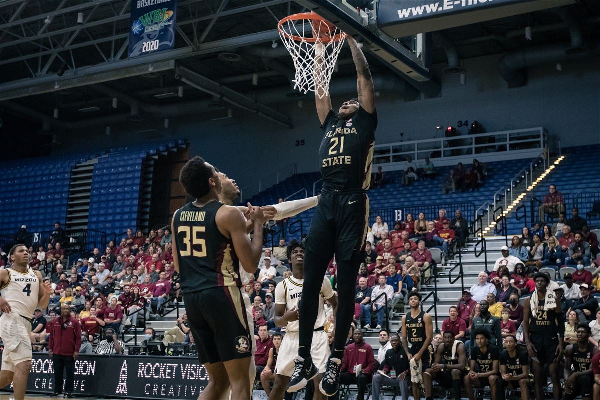 CAM'RON FLETCHER NASTY PUTBACK DUNK IN VASHON HOME OPENER