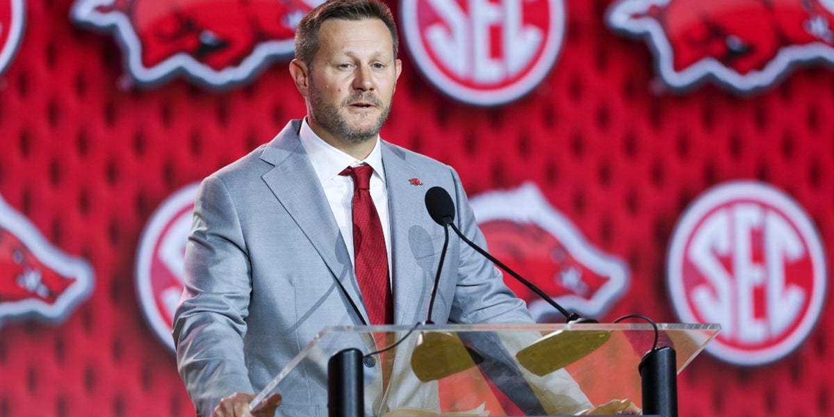 Arkansas head coach comments on taking shot at Georgia, reveals conversation with Kirby Smart
