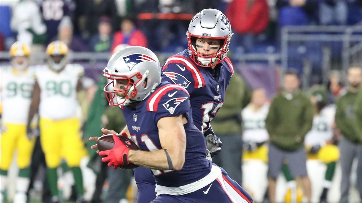 One ESPN analyst thinks Patriots should cut Julian Edelman