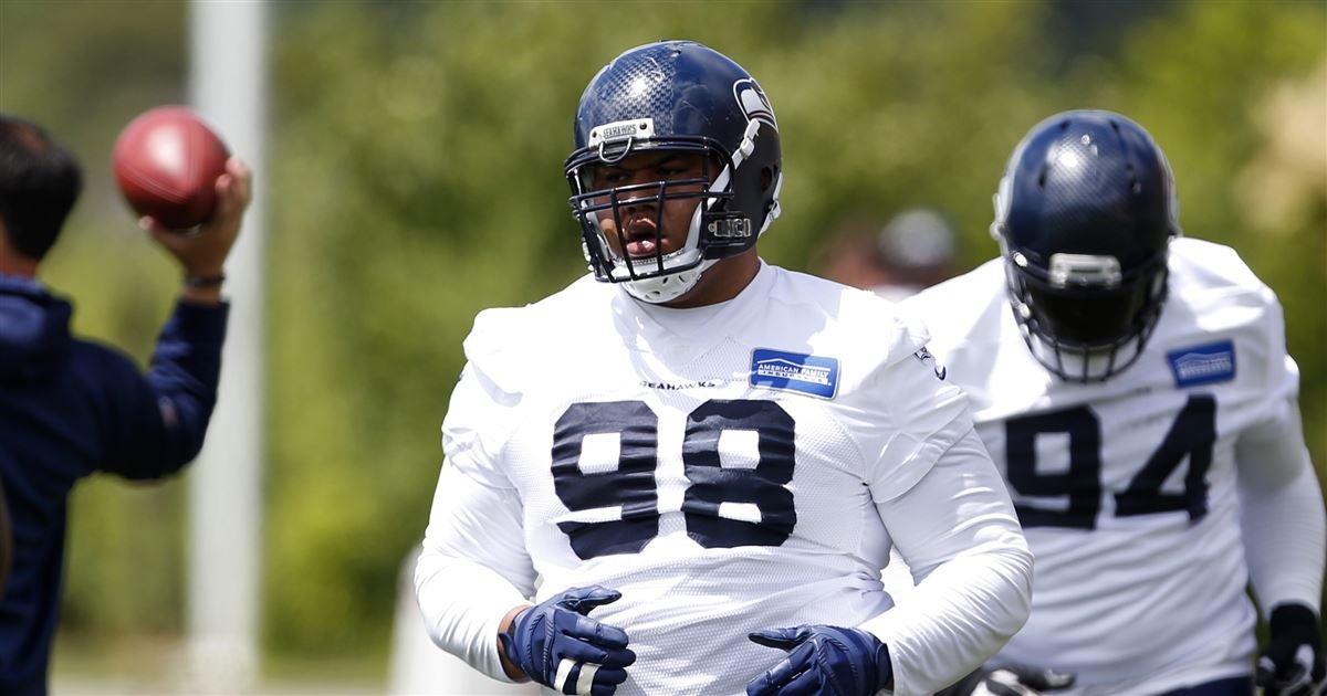 Seattle Seahawks place defensive tackle Sealver Siliga on IR