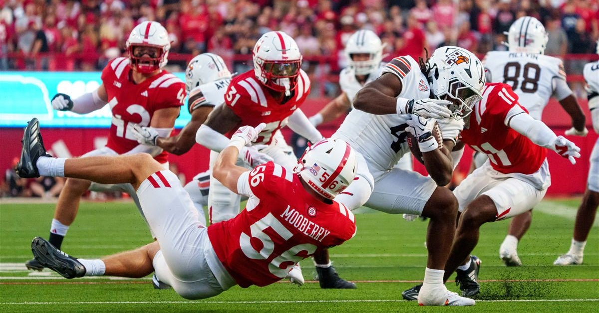 Huskers play 41 on defense: A closer look at snap counts and PFF grades