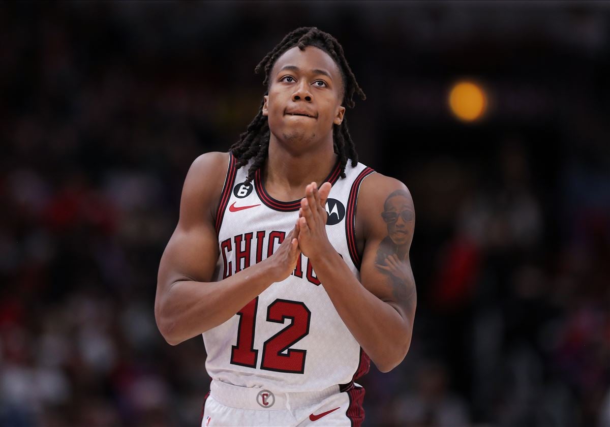 Ayo Dosunmu is Showing (Yet Again) That He Always Finds a Way