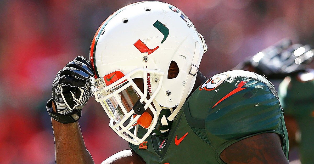 College Football’s Best Helmets, Ranked