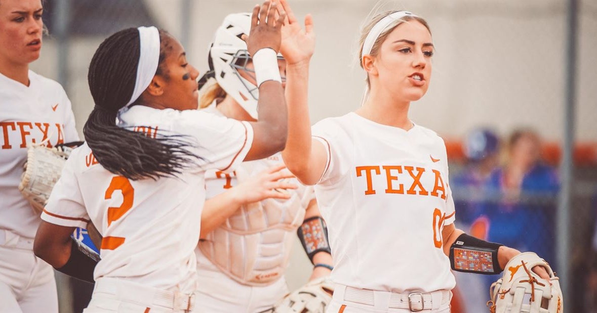 Texas softball looking special after sweep of No. 1, No. 2 teams