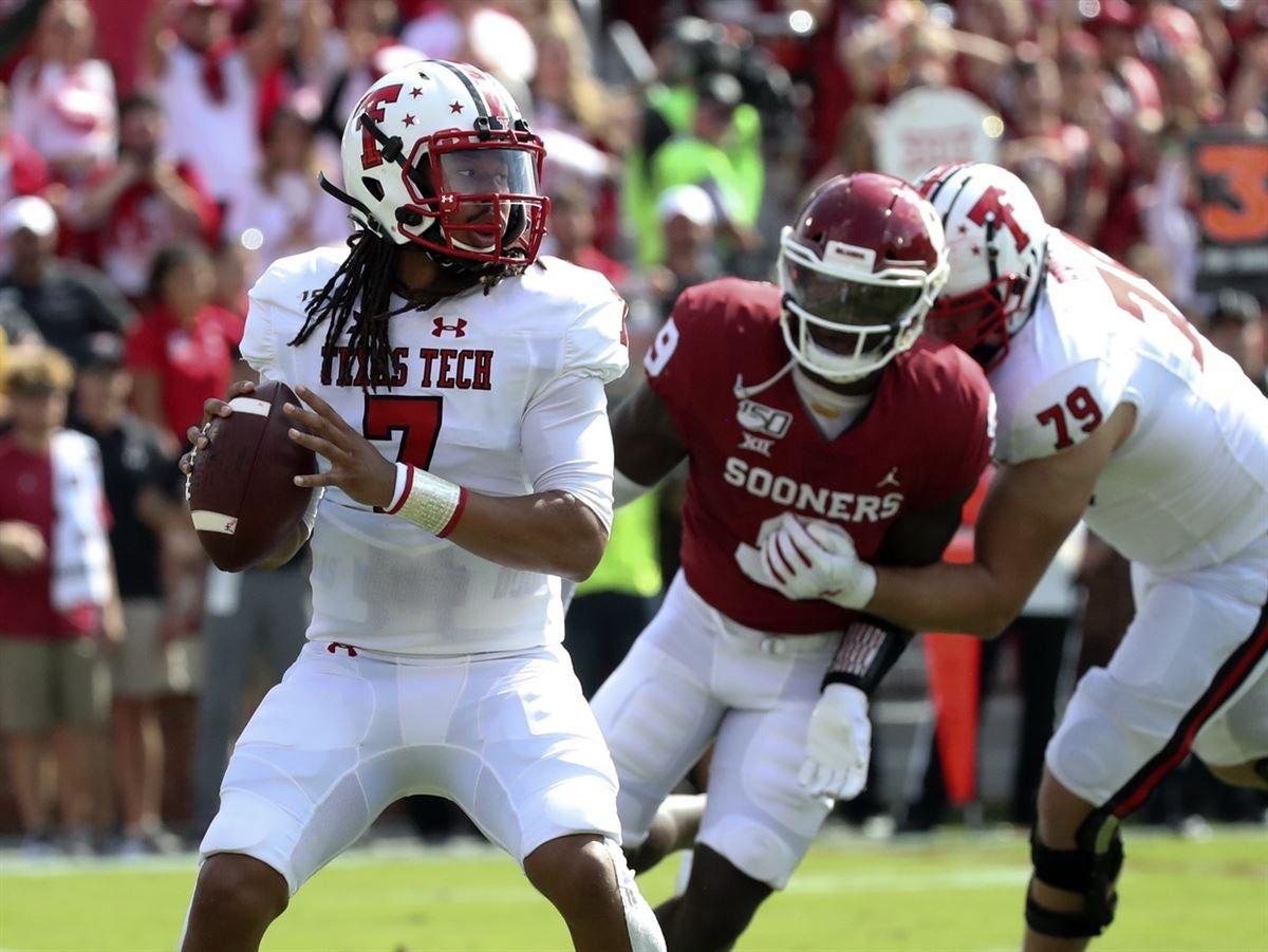 Texas Tech receiver T.J. Vasher doubtful against No. 12 West Virginia with  sprained knee