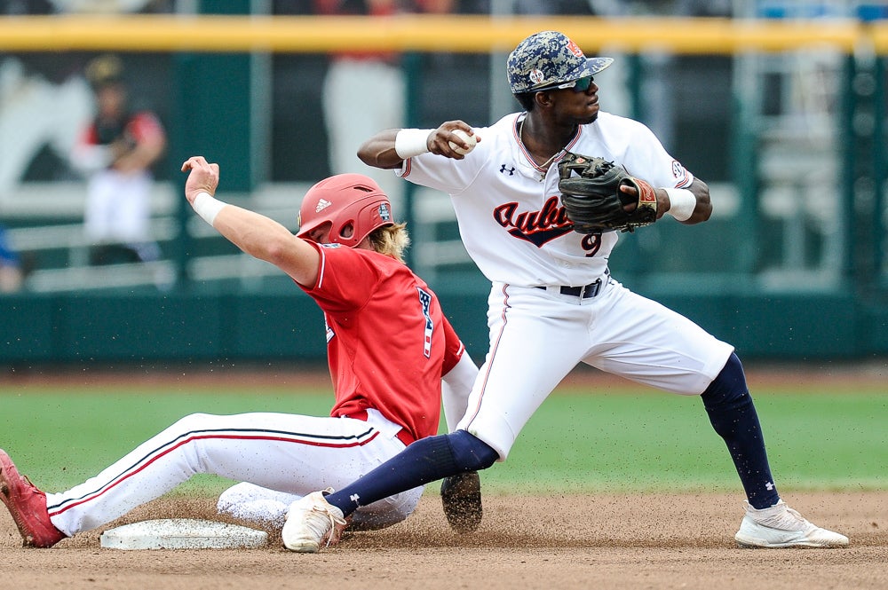 In photos: Auburn baseball at the College World Series