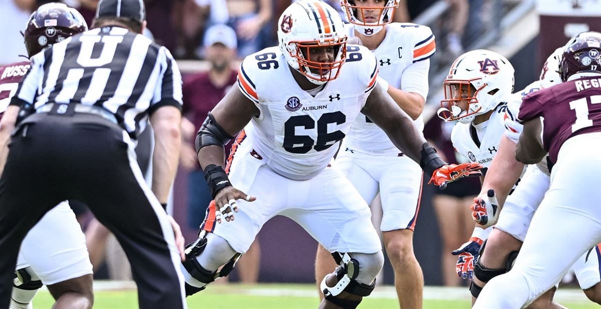 ECU transfer C/G Avery Jones commits to Illinois - The Champaign Room