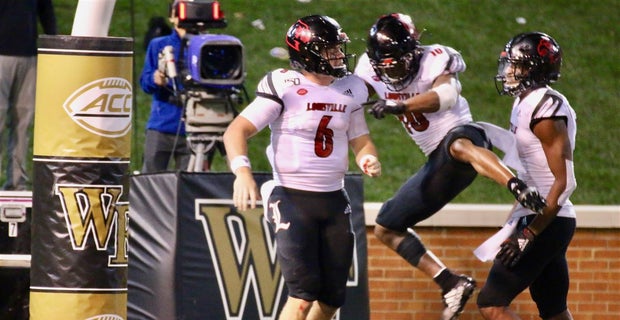 Louisville football: Why I love the L's down gesture