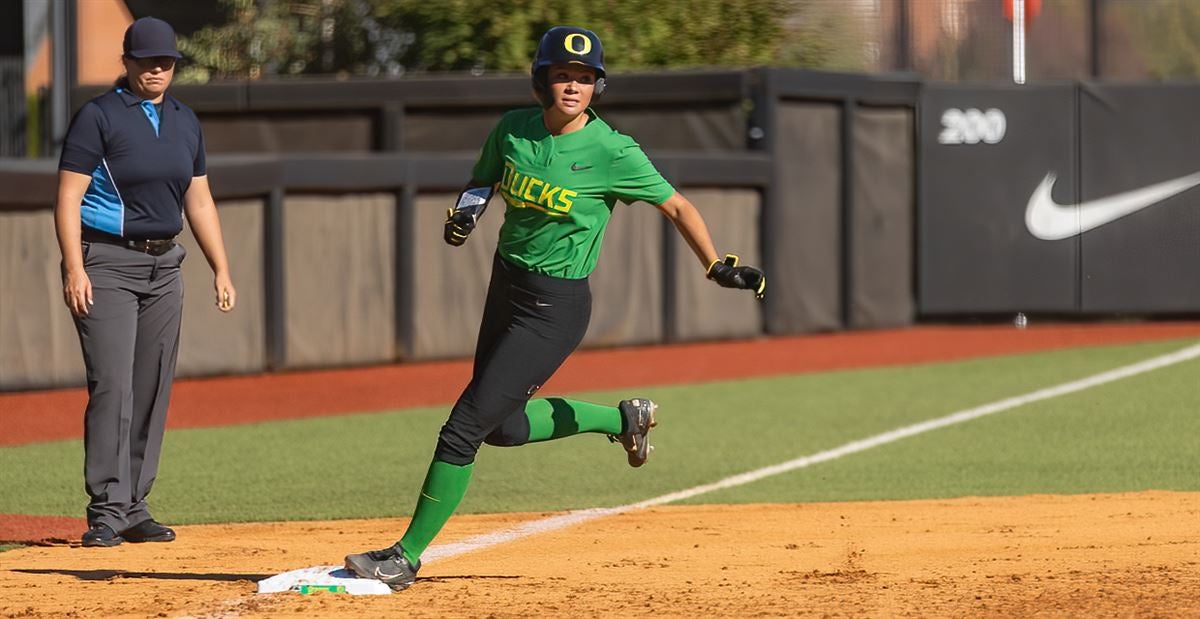 Oregon softball heading to San Diego for five games at the