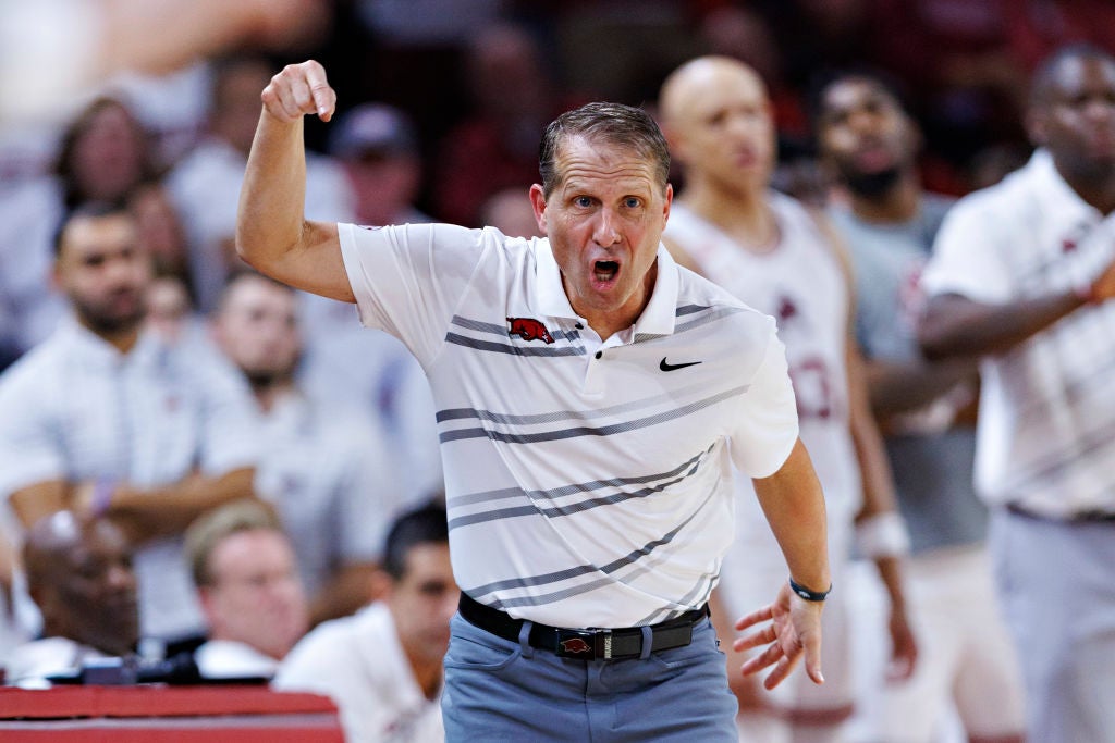 Arkansas' Eric Musselman bemoans lack of 'competitive nature' after loss to Vanderbilt - Vimarsana News