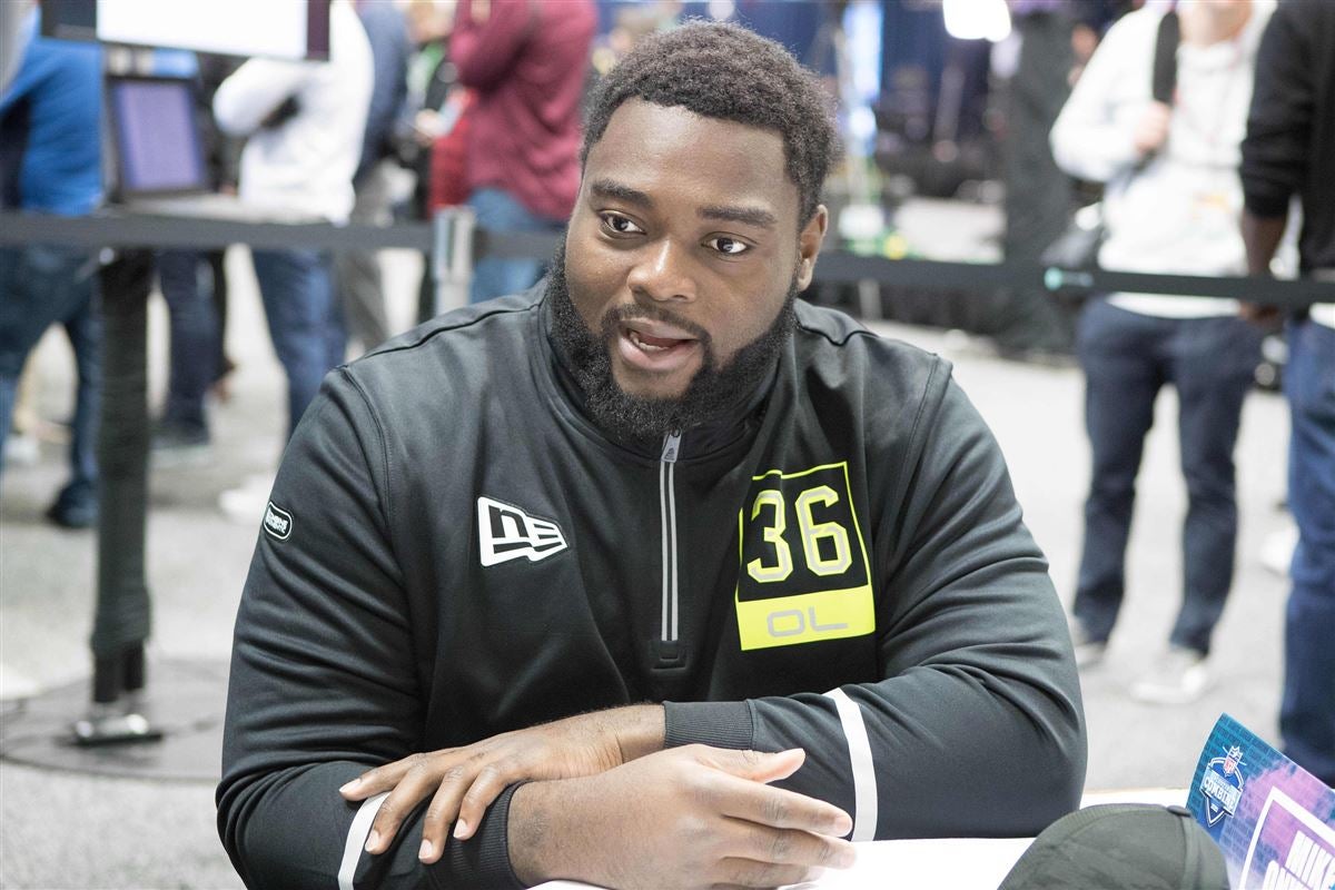 Michigan guard Michael Onwenu selected by New England Patriots - Maize n  Brew