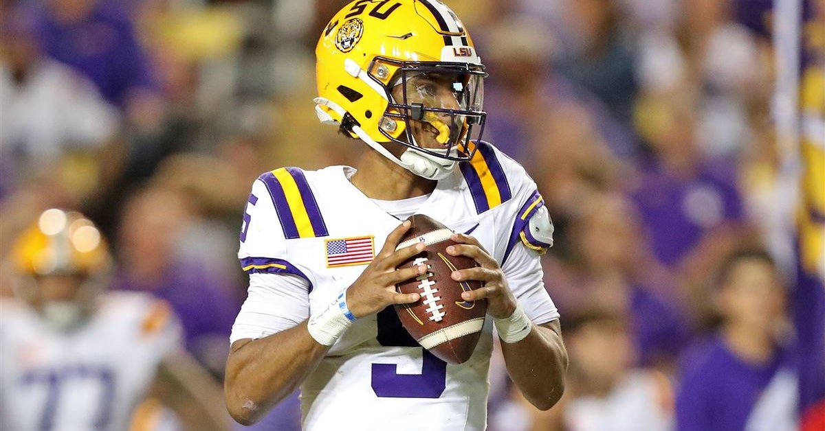College football QB rankings: Top 10 for Week 9 sees new No. 1