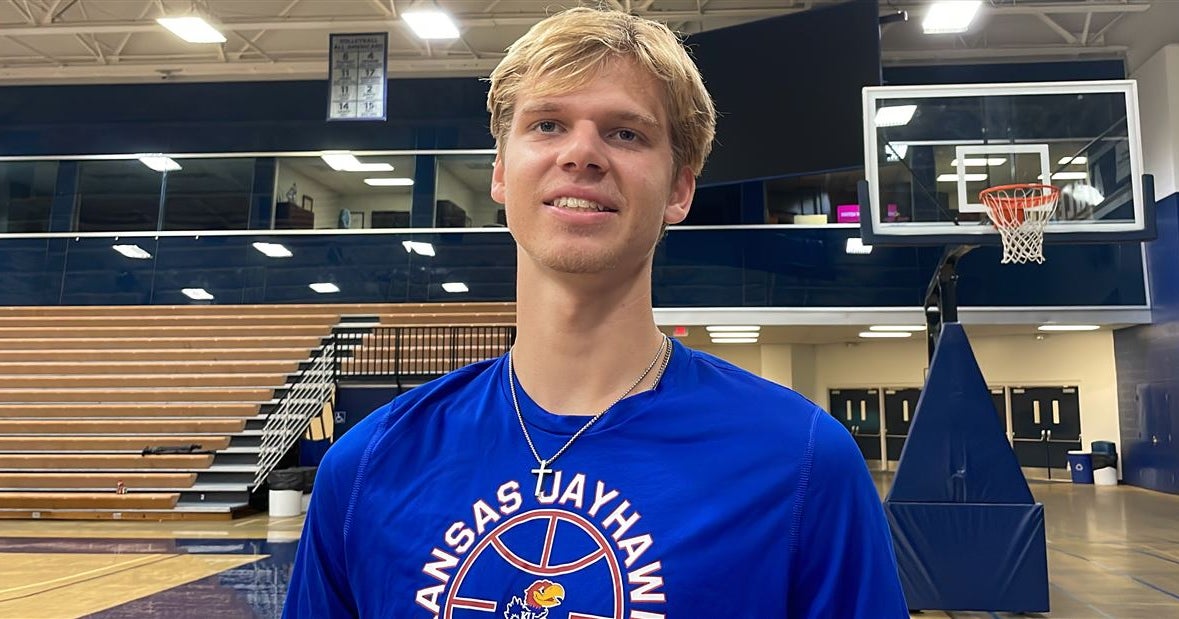 gradey-dick-on-officially-joining-ku-basketball-it-was-a-long-time