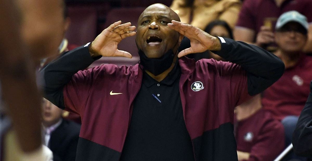 Top 25 college basketball coaches ahead of 202223 season