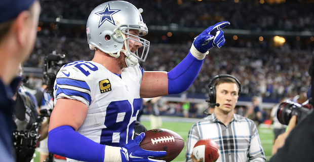 Report: FOX targeting Jason Witten for TNF analyst job