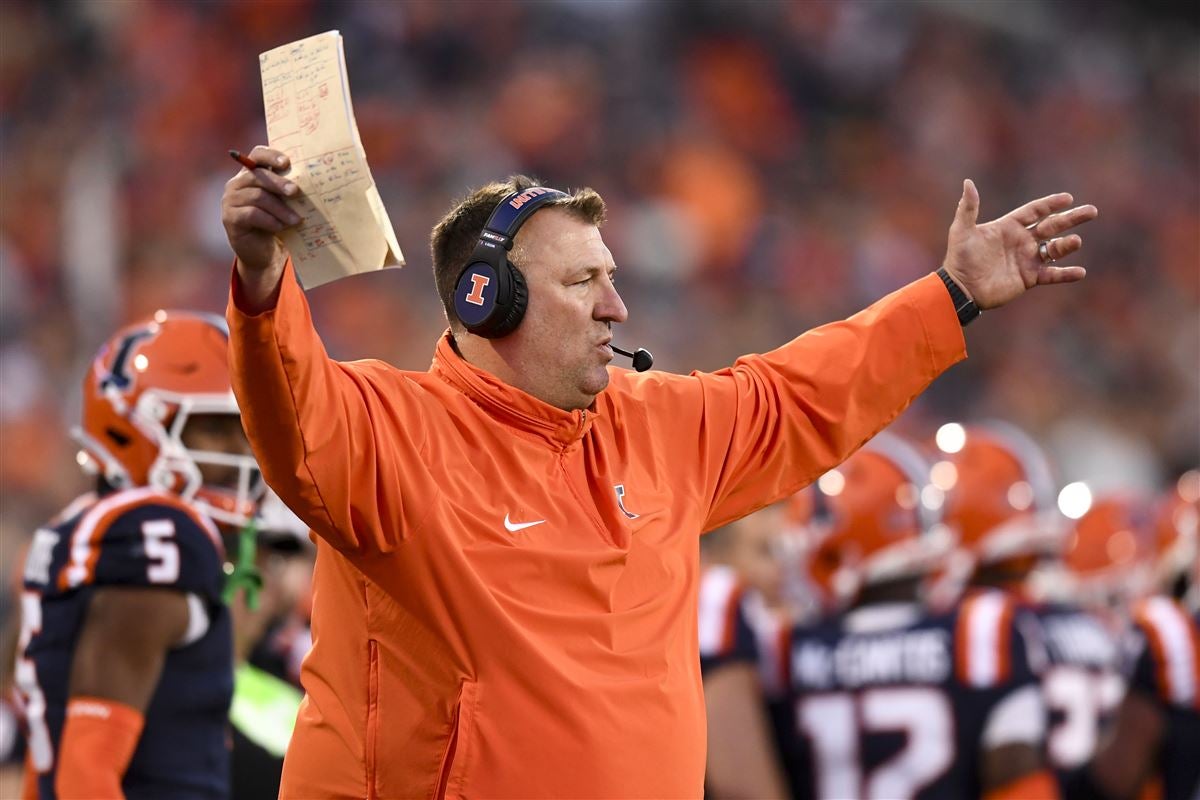 Bret Bielema in search of answers as Illinois opens up Big Ten