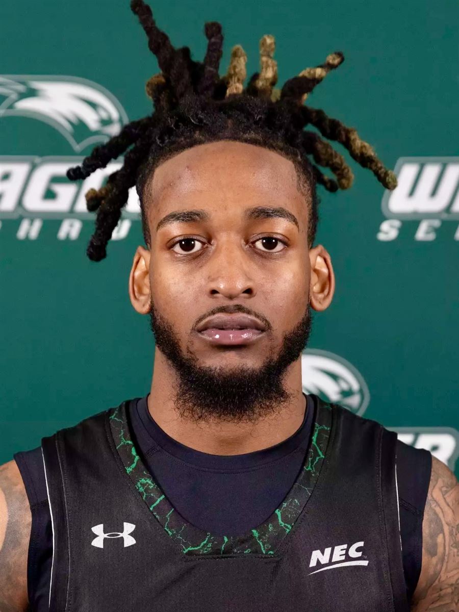 Zae Blake photo