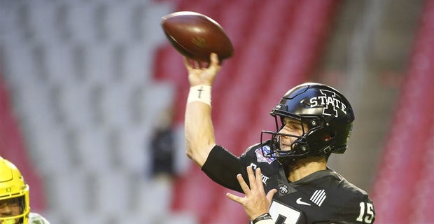 College Football News Ranks 2022 Nfl Draft S Top 10 Qbs Ncaa Top 100 Football 2022