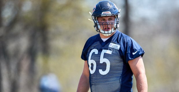 Roster moves: Bears sign Doles, cut Dotson