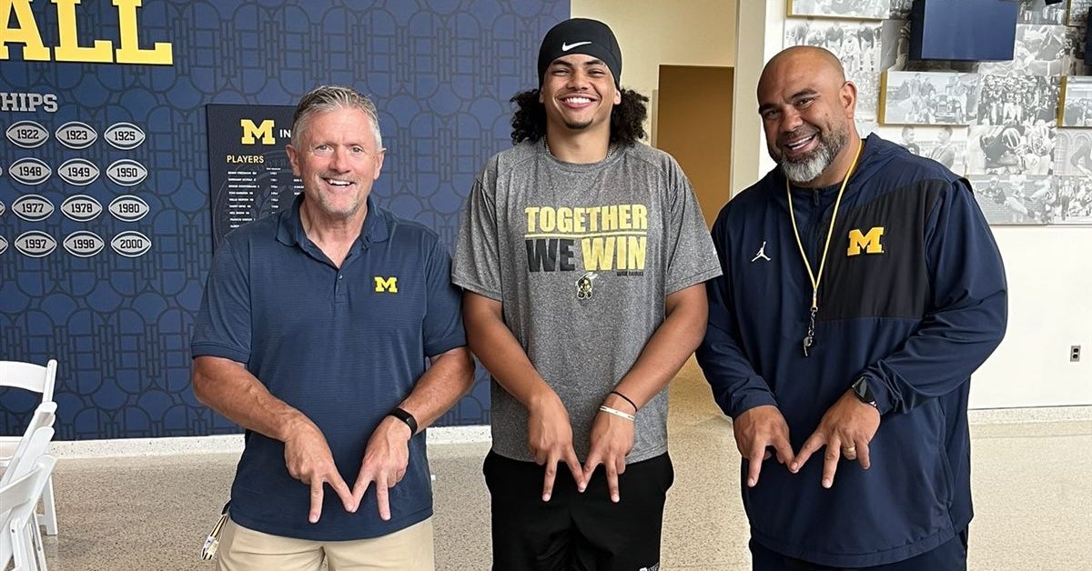 Early Look: Oklahoma game shaping up to be massive recruiting weekend for Michigan