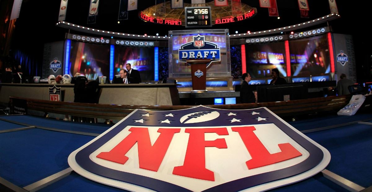 NFL mock draft roundup: Kiper, McShay, Jeremiah, Schrager differ