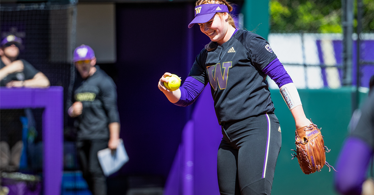 Gabbie Plain Named Seattle Female Sports Star of the Year