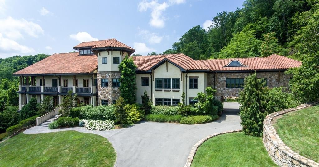 LOOK Jay Cutler puts mansion up for sale for 7.9 million