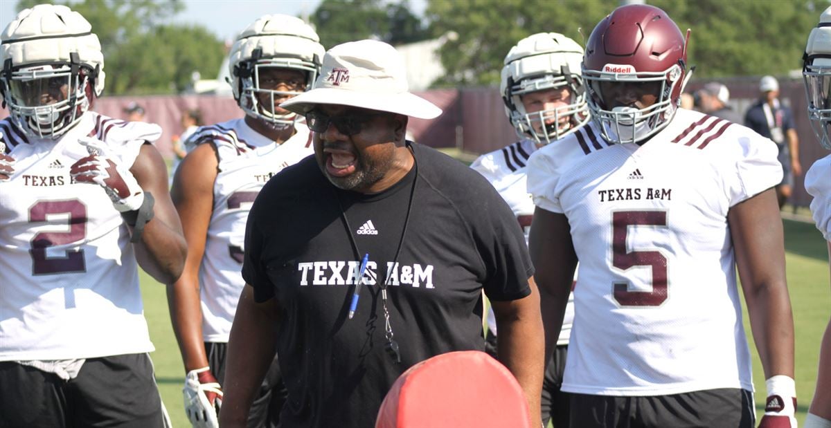 Texas A&M football: Defensive line coach Terry Price dies at 55