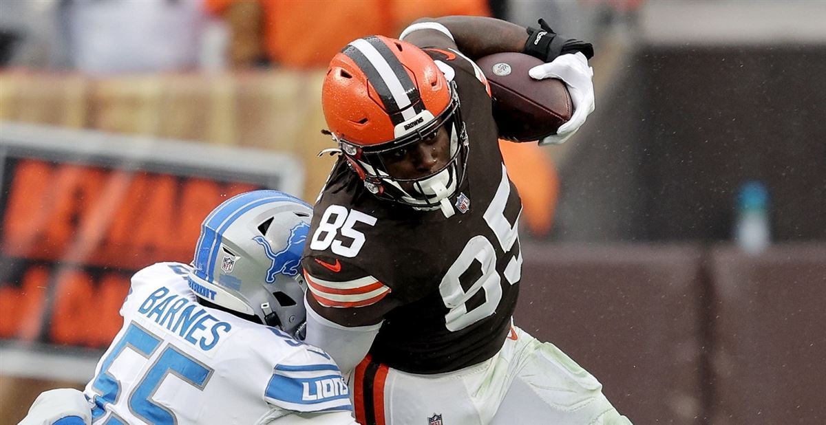 End game: Browns sign TE Njoku to 4-year contract extension - The